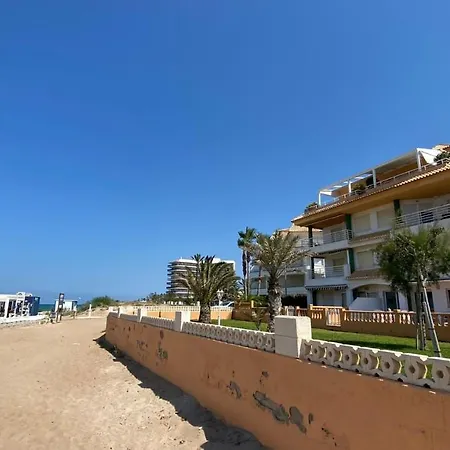 Fantastic First Beach Line 3-bed *