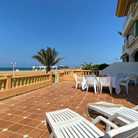 Appartamento Fantastic First Beach Line 3-bed