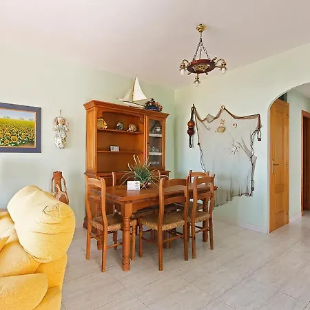 Appartamento Fantastic First Beach Line 3-bed